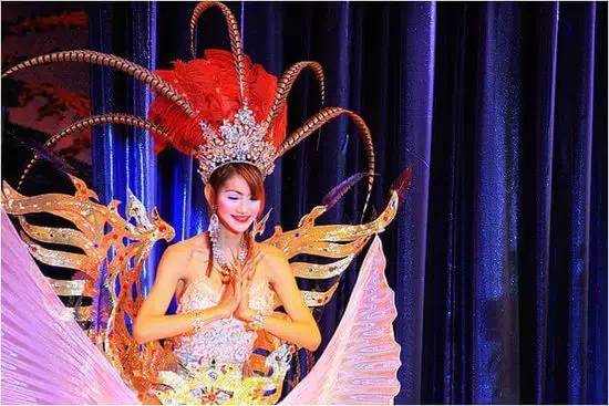 揭秘泰国人妖的起源：另类的妖艳，短暂的人生！