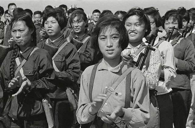 老照片中的1965年中国，每一张都堪称是经典！