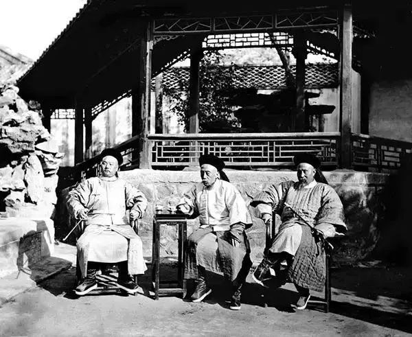 100年前中国百姓生活老照片，生活水平千差万别！