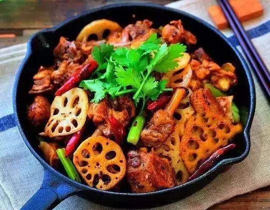 干锅千页豆腐，干锅土豆，干锅排骨6种干锅菜的做法，越吃越过瘾！