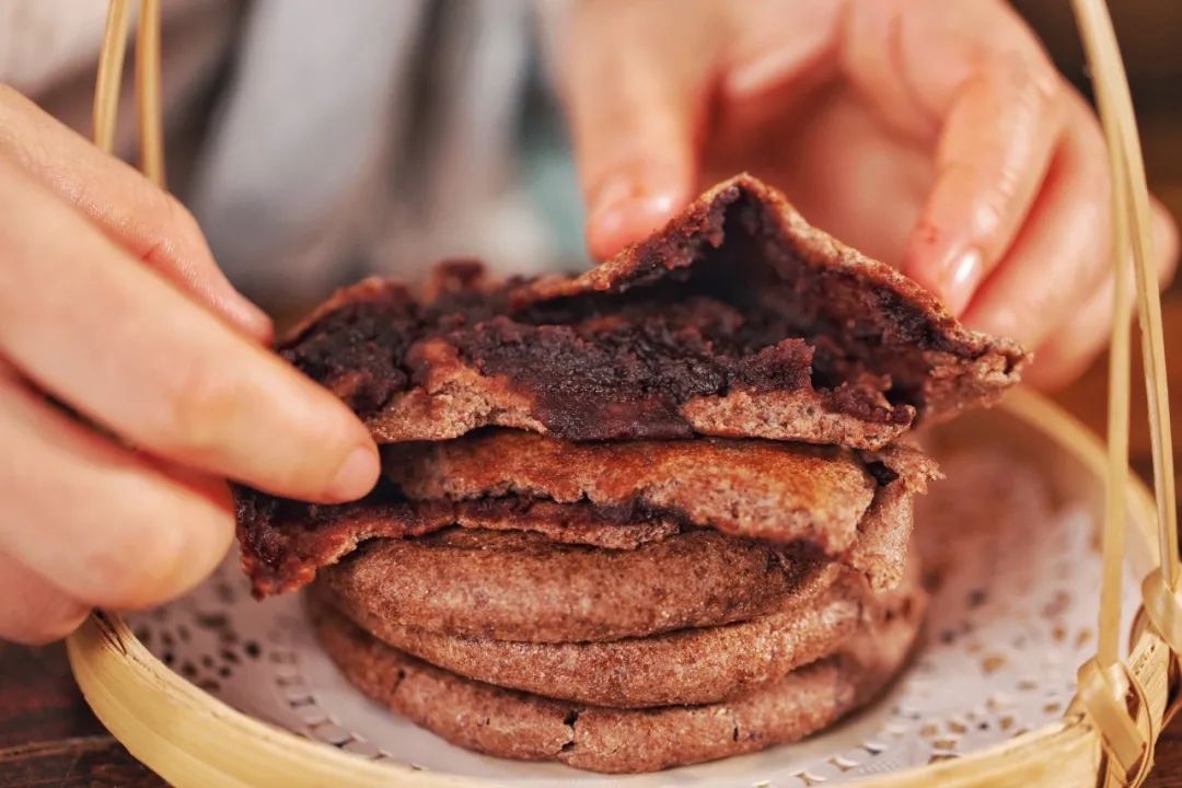 黑全麦红豆饼，无糖无油,有效降低三高,适合需要减脂减肥人群！