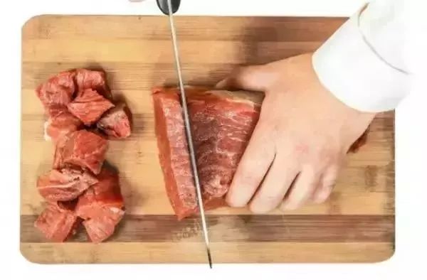 牛肉怎么做好吃又嫩？家常牛肉的做法！