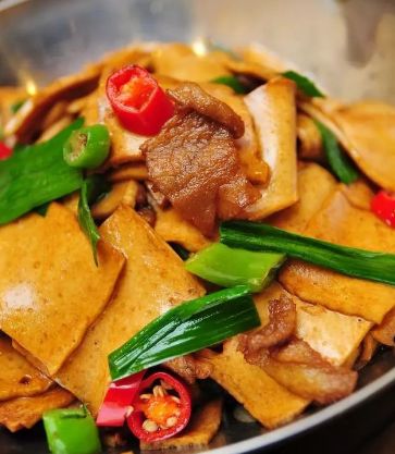 干锅千页豆腐，干锅土豆，干锅排骨6种干锅菜的做法，越吃越过瘾！