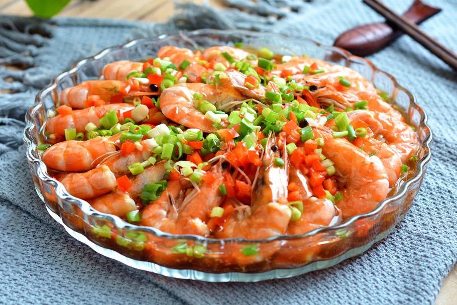鲜虾粉丝煲这样做超简单，粉丝吸收了虾的鲜味，真的太美味啦！