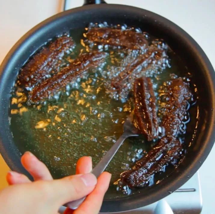 在家炸油条，原来这么容易，天然无添加，3分钟教你做出一大锅！