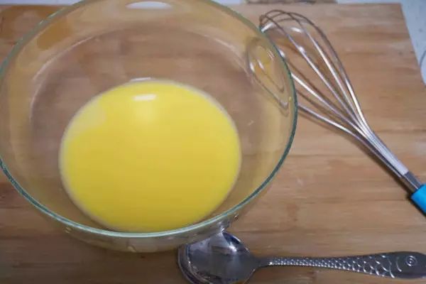 鸡蛋包饺子这样做，立马让你香的流口水！