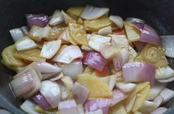 素炒青椒土豆洋葱，提高免疫力，简单又好吃，每次都光盘