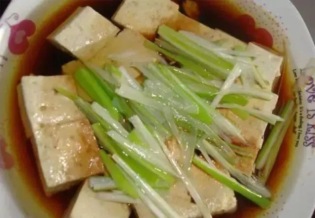 8种蒸豆腐的家常做法，入口鲜嫩爽滑，下饭太赞了！