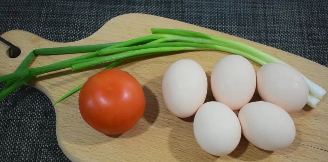 一个西红柿三个鸡蛋，教你做美味的西红柿鸡蛋卷