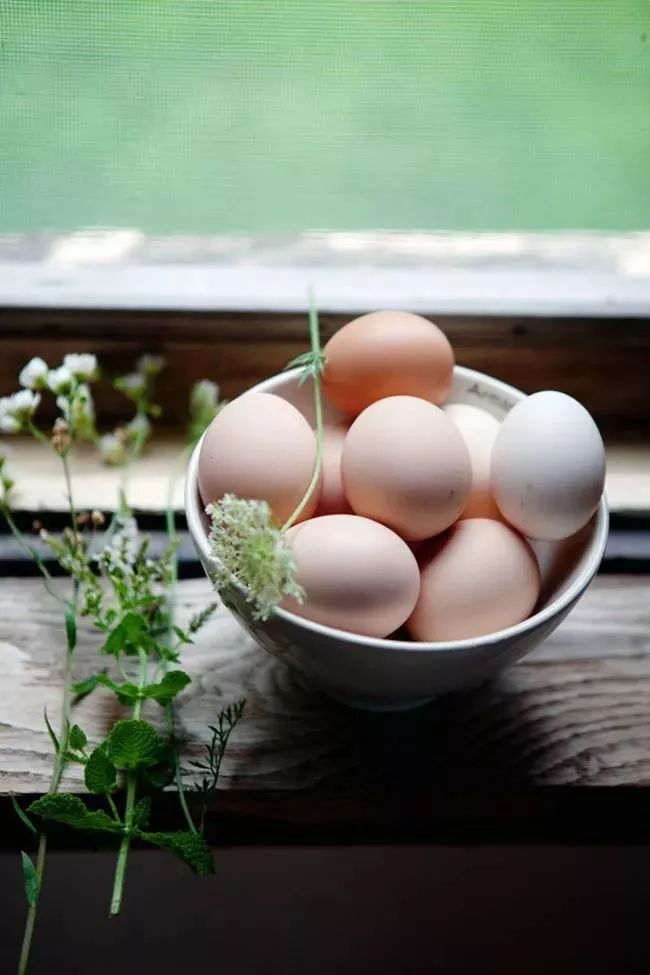 鸡蛋这样做好吃有营养，不炒，不煮也不蒸，一次10个不够吃！