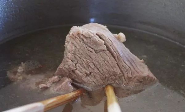 家常版羊肉泡馍，在家就能吃到正宗的陕西风味！