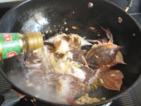 梭子蟹除了炒年糕，和它也是绝配！