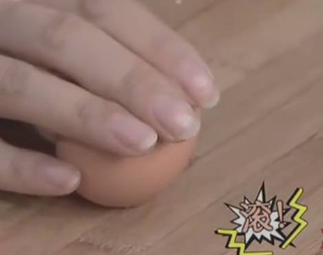 实用 | 剥鸡蛋、剥板栗、剥水果……5秒搞定！这些方法实在是妙
