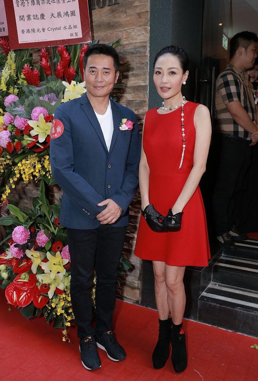 55岁杨玉梅重返TVB三年为兴趣拍戏，投资20家餐厅生活无忧仍未婚