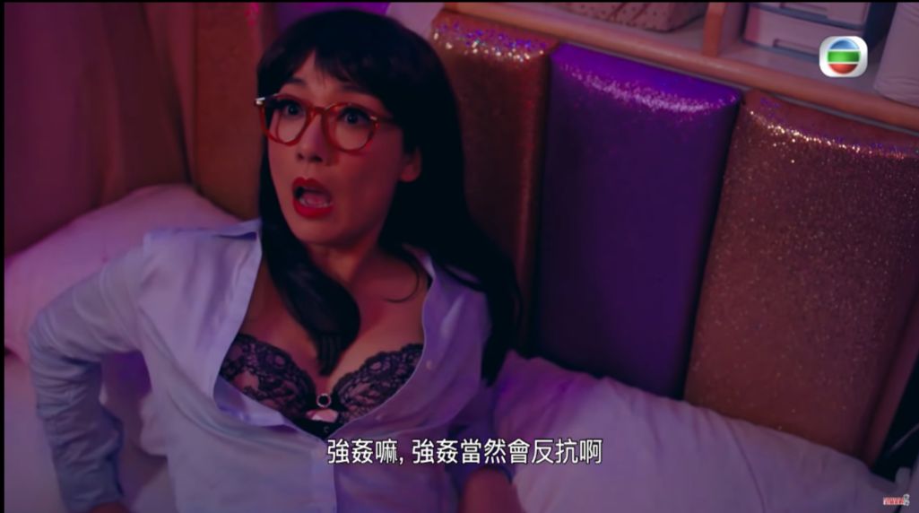 48岁TVB女星新剧造型超越当年黑丝诱惑，与吴君如弟弟离婚后，如今享受单身