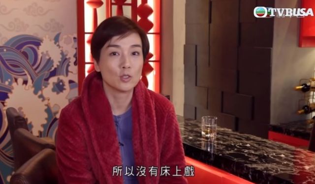 48岁TVB女星《杀手》演性感妓女，首集就玩角色扮演，对白搞笑~