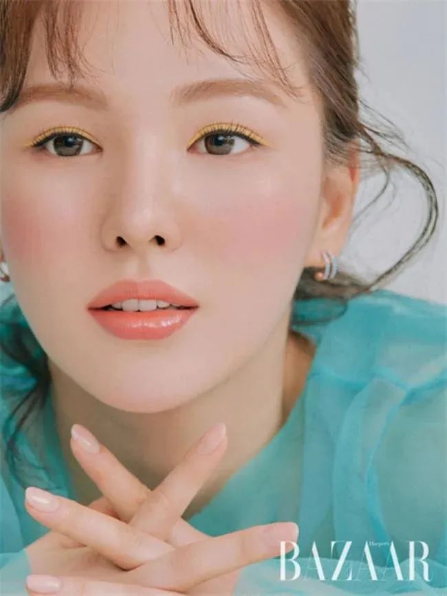 Red Velvet成员Wendy最新美妆画报公开 笑容甜美治愈暖化人心