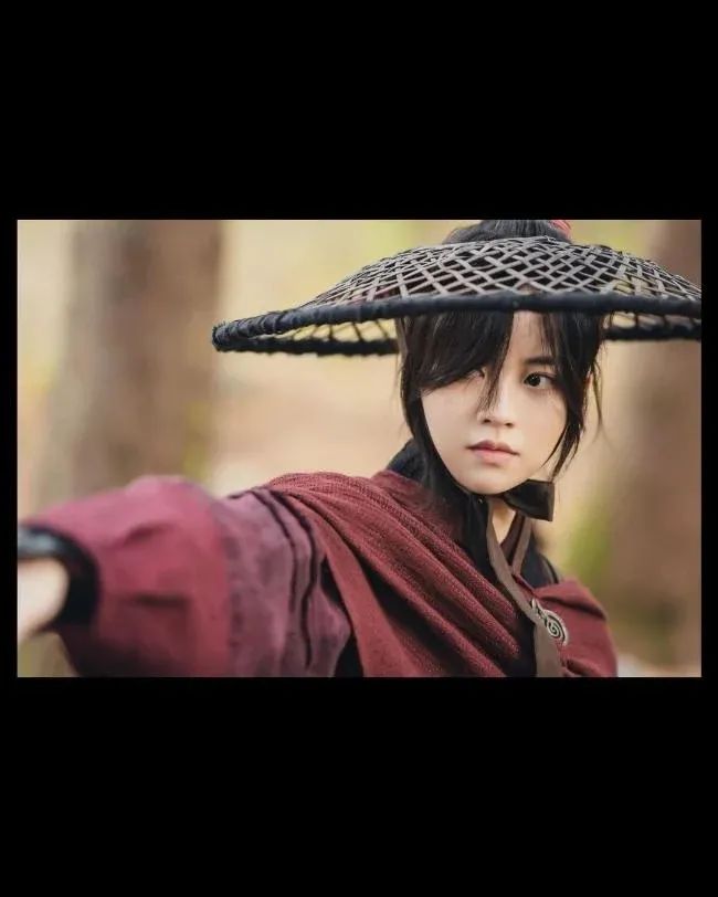 《月升之江》22岁的金所炫九连拍 画面超美