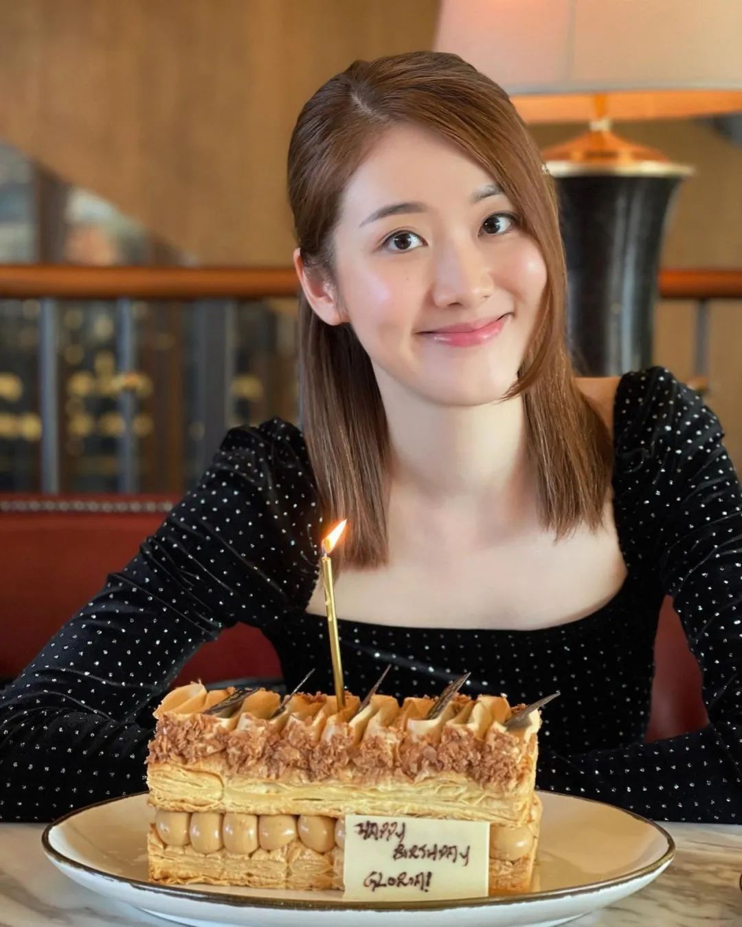 TVB台庆剧女主庆29岁生日！称生日愿望跟以往很不一样！