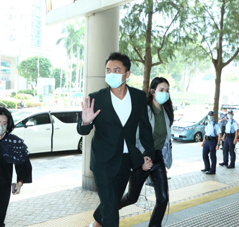 TVB男星今日被判18天监禁！艺人女友哭成泪人
