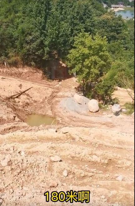 知名律师实地探访林生斌捐建的井：风水很好没有镇魂作用却有赎罪效果，他被自己人设反噬了