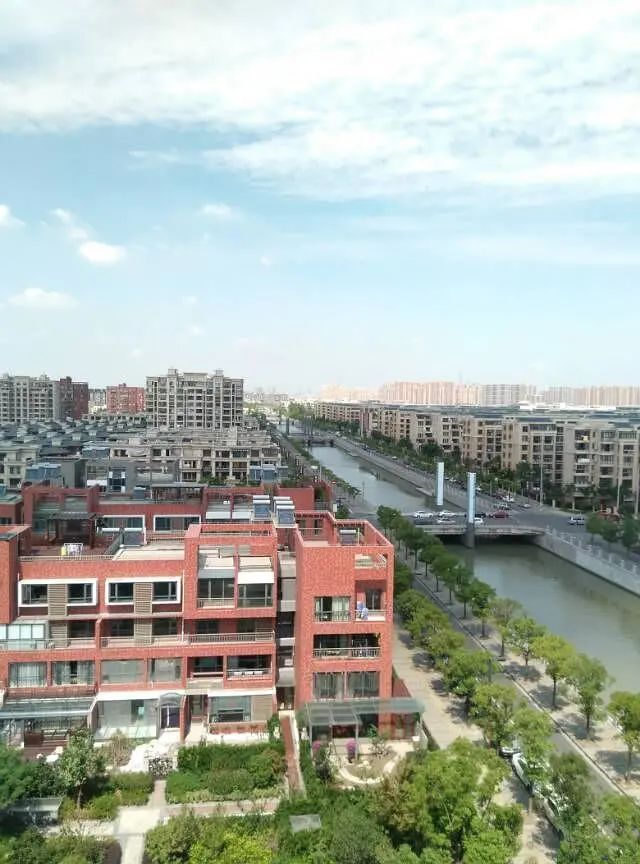 闵行区浦江镇现状：坐拥科技园区、大型商圈，距离上海市中心也近