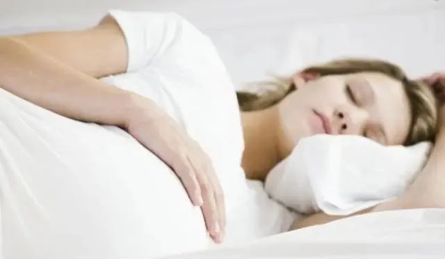 孕期总是睡不好，对胎儿有什么影响吗？