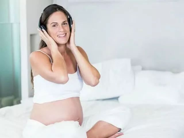 怀孕后，孕妇身上不能带“三样东西”，会给胎儿带来伤害