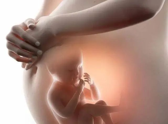 孕期4大“症状”，告诉你怀男宝还是女宝，过来人都说特别准！
