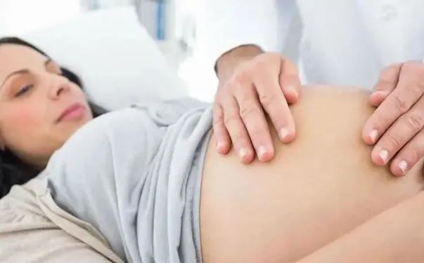 39周胎死腹中！孕晚期胎儿三种“求救”信号，孕妈一定要提前知道