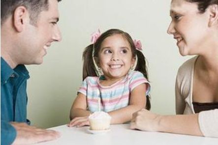 父母要怎样表达对孩子的爱？使用这5种爱的语言，亲子关系更和谐