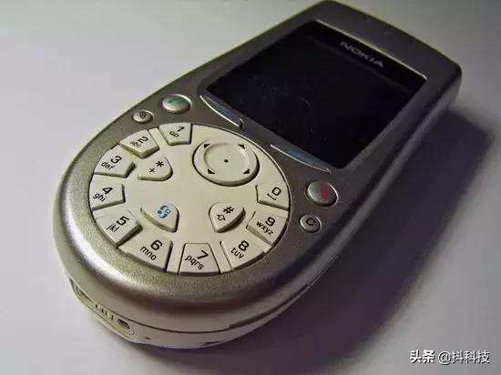 老款诺基亚手机型号大全图（诺基亚手机大全老款式）