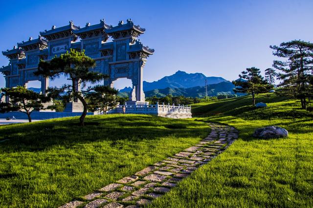 11岁适合去哪里旅游（11月适合去哪里旅游两天）