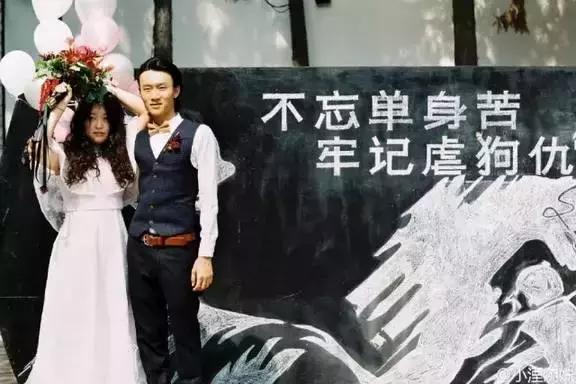 结婚唱什么歌好听还感人（结婚唱什么歌好听又好唱）