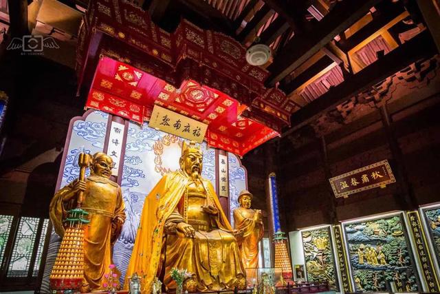 上海城隍庙有什么好玩的（上海城隍庙好玩吗）