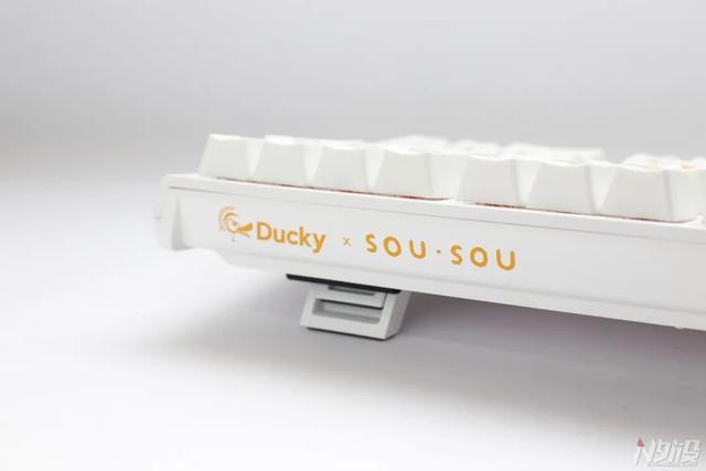 ducky键盘灯光开关（ducky键盘）