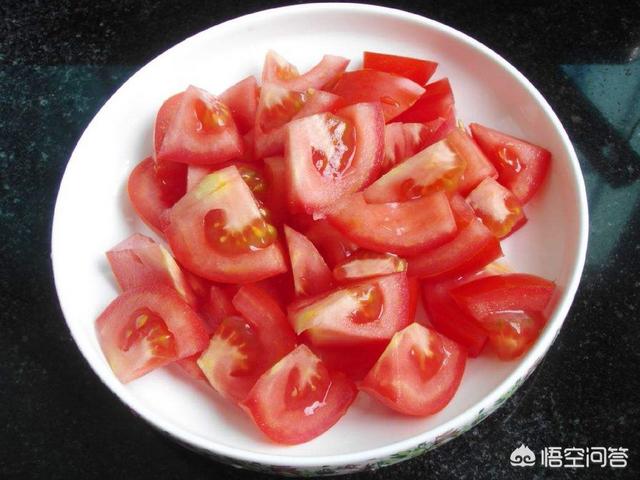 大盘鸡的制作方法视频（大盘鸡的做法视频）