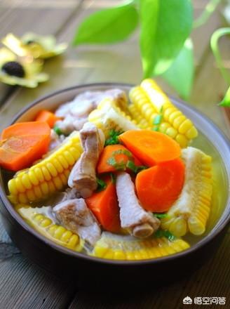 玉米胡萝卜排骨汤的做法（玉米排骨汤的做法和配料）
