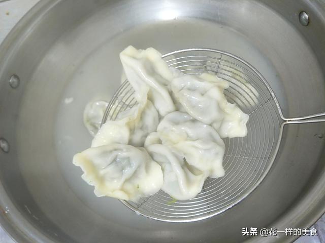 包茴香饺子馅怎么调才好吃（茴香饺子的做法）