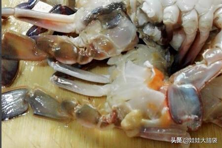 家常炒螃蟹用什么蟹（炒螃蟹的家常做法视频）