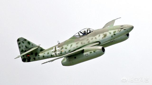 梅塞施密特战斗机262（梅塞施密特262型喷气式飞机）