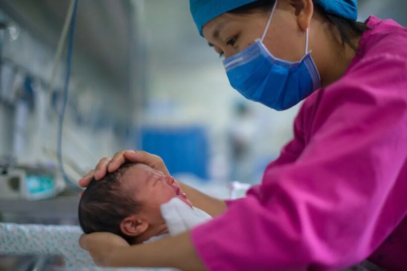 假日惊魂！一日3台复杂危重手术，北京协和多学科团队为母婴生命护航