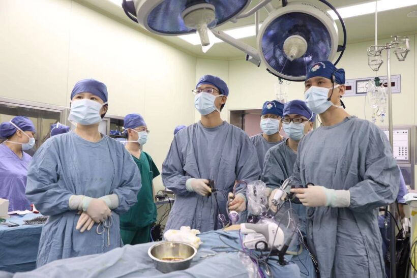 「特色医疗」新华医院泌尿外科：让手术“精、准、稳”