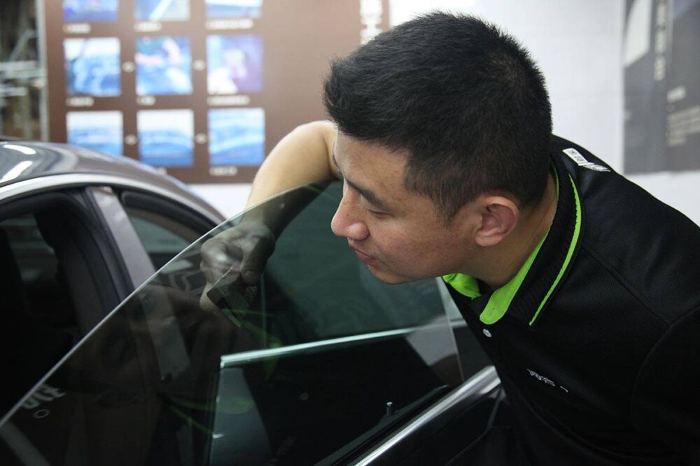 杭州汽车贴膜汽车车窗一般要多少钱？