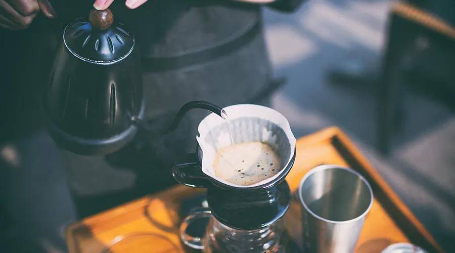 咖啡新贵Manner、鹰集、鱼眼……能否撑起万亿咖啡市场？