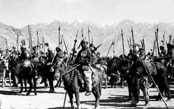湘西竿军黑杀队，一支专门刺杀鬼子的特种部队，被誉为中国廓尔喀