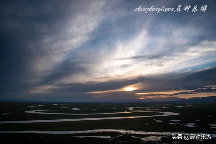 新疆巴音布鲁克，《西游记》通天河原型所在，九曲十八弯美景撩人