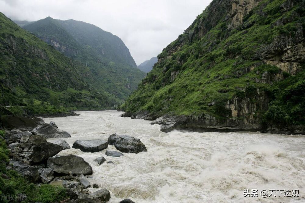 萨尔温江｜中国称怒江，发源于西藏安多县境内唐古拉山脉