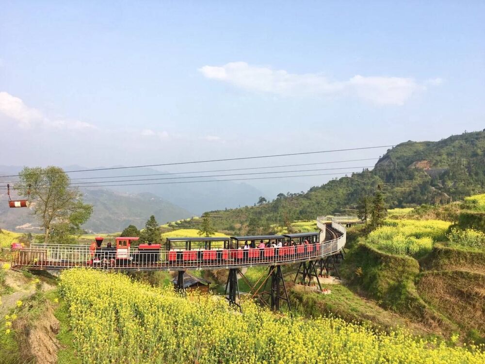 浙江藏匿着一座被称为小欧洲的县城，景美游客少，还能用欧元买菜