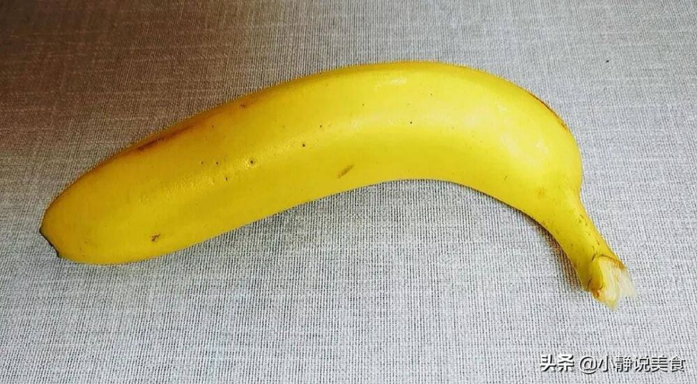 香蕉这样吃，减脂效果实在是太好了，坚持一个月瘦了10斤的，厉害